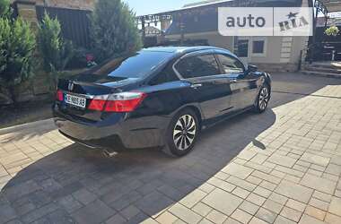 Седан Honda Accord 2014 в Днепре