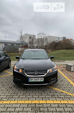 Седан Honda Accord 2012 в Сокирянах