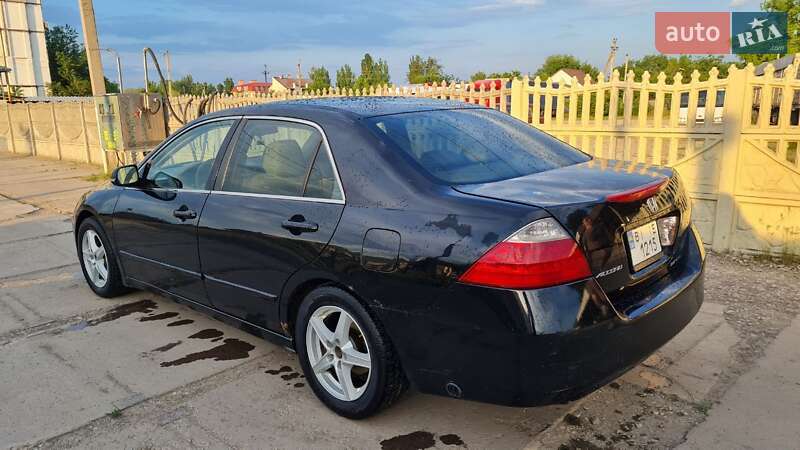 Седан Honda Accord 2006 в Перещепине