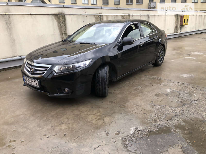 Седан Honda Accord 2012 в Днепре