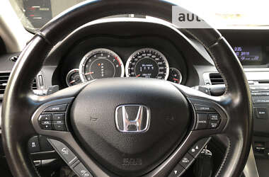 Седан Honda Accord 2012 в Днепре