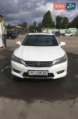 Седан Honda Accord 2013 в 