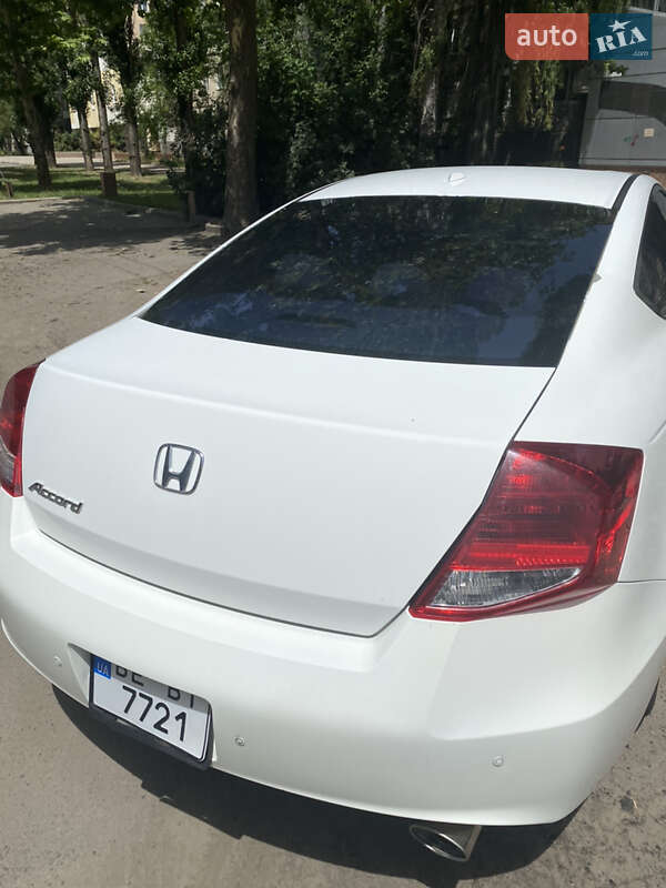Купе Honda Accord 2011 в Николаеве