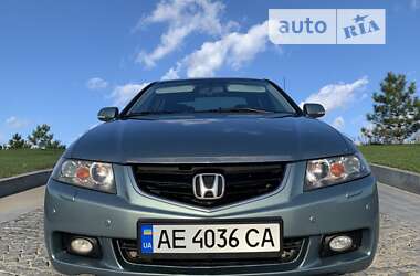 Седан Honda Accord 2004 в Дніпрі