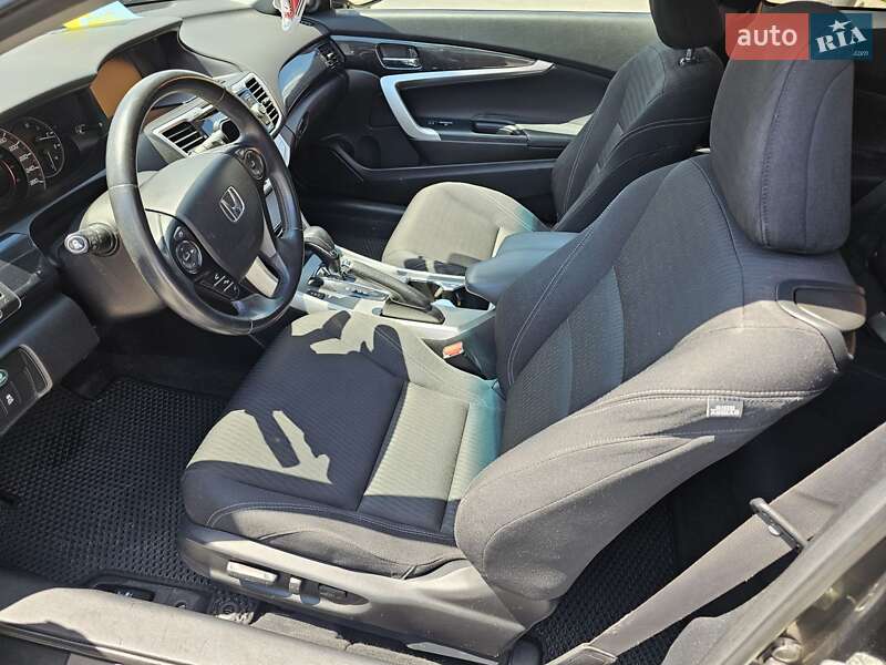 Купе Honda Accord 2012 в Измаиле