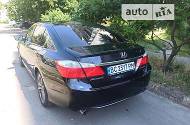 Седан Honda Accord 2015 в Киеве