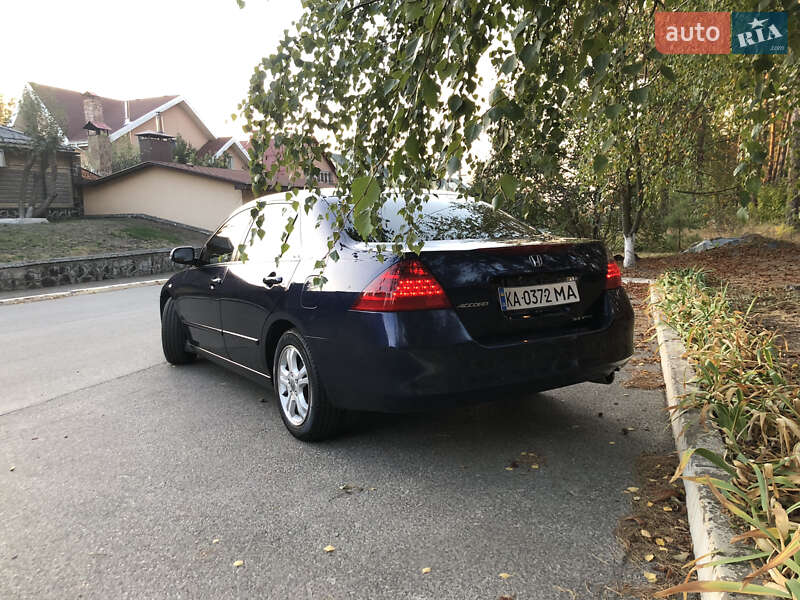 Седан Honda Accord 2006 в Киеве