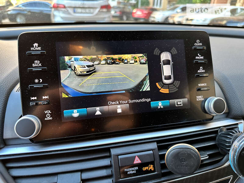 Седан Honda Accord 2019 в Киеве