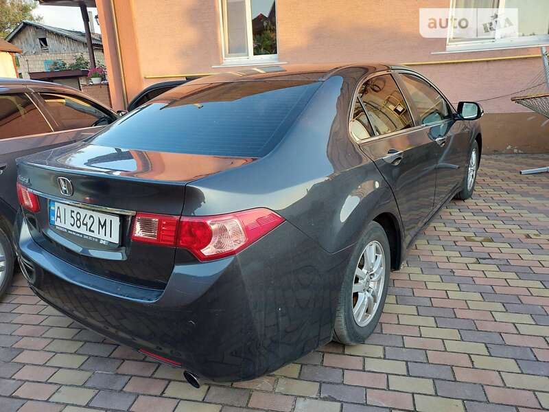 Седан Honda Accord 2012 в Киеве