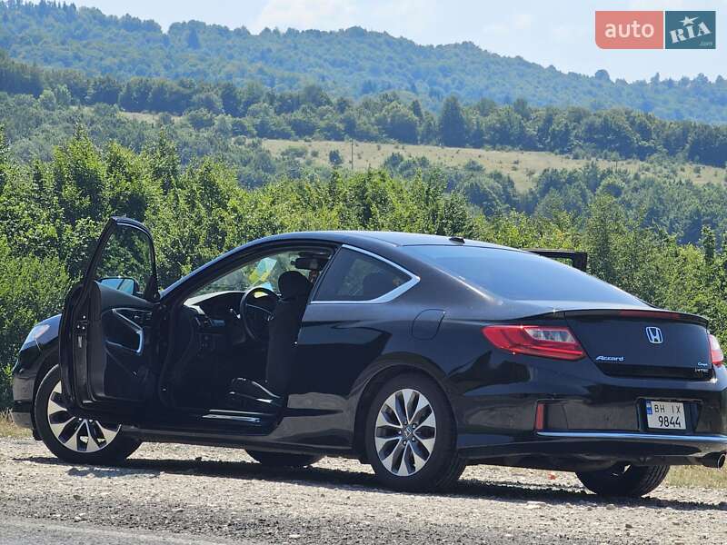 Купе Honda Accord 2012 в Измаиле