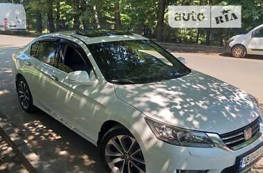 Седан Honda Accord 2013 в Долине