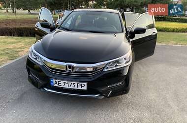 Седан Honda Accord 2016 в 
