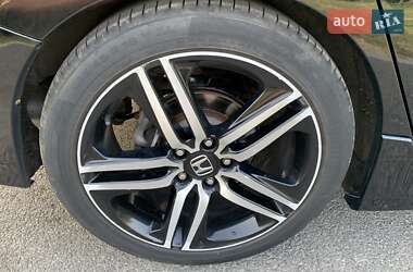 Седан Honda Accord 2016 в 