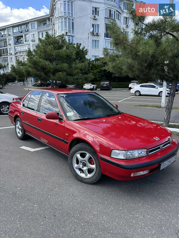Седан Honda Accord 1990 в Одессе