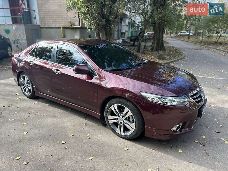 Седан Honda Accord 2012 в Броварах