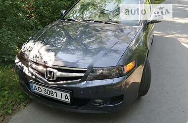 Седан Honda Accord 2006 в Берегово