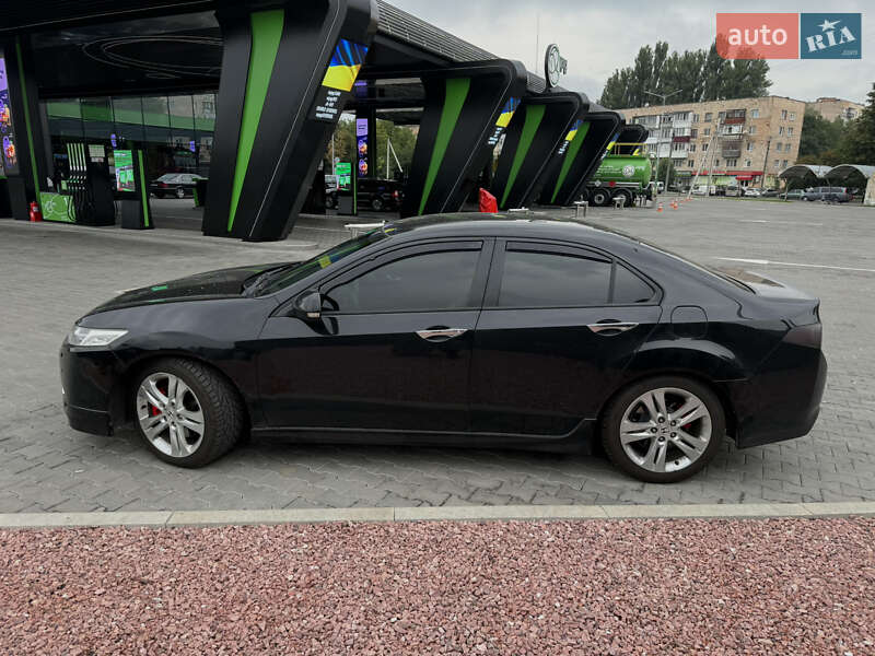 Седан Honda Accord 2011 в Луцке