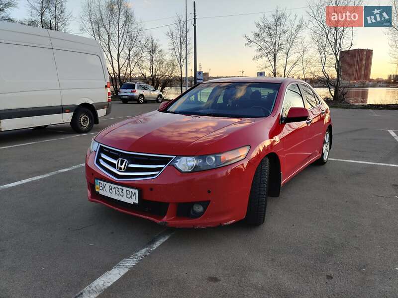 Седан Honda Accord 2008 в Києві