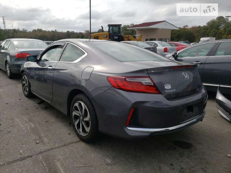 Купе Honda Accord 2016 в Львове
