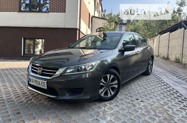 Седан Honda Accord 2014 в Ирпене