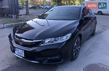 Купе Honda Accord 2016 в 