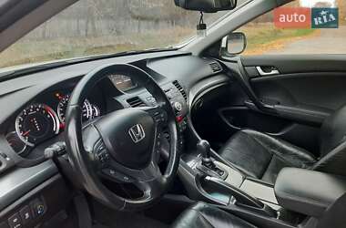 Седан Honda Accord 2012 в 