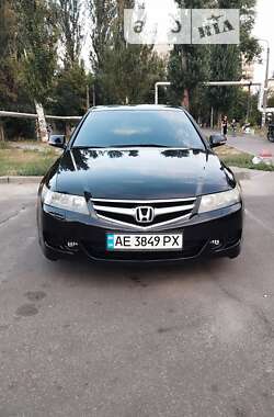 Седан Honda Accord 2007 в Днепре