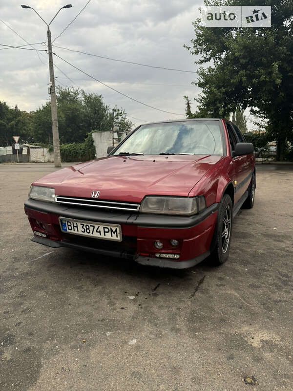 Седан Honda Accord 1988 в Одесі