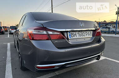 Седан Honda Accord 2017 в Одессе