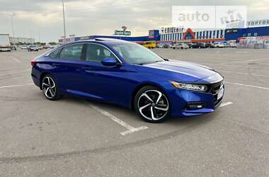 Седан Honda Accord 2020 в Киеве