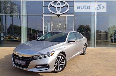 Седан Honda Accord 2018 в Киеве