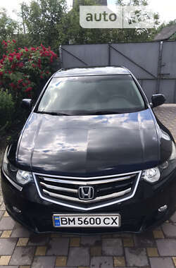 Седан Honda Accord 2010 в Охтирці