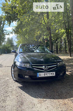 Седан Honda Accord 2006 в Киеве