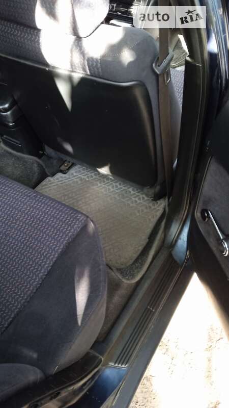 Седан Honda Accord 1993 в Мені