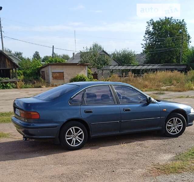 Седан Honda Accord 1993 в Мені