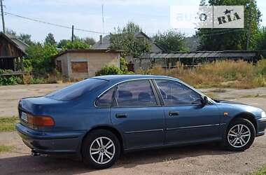 Седан Honda Accord 1993 в 
