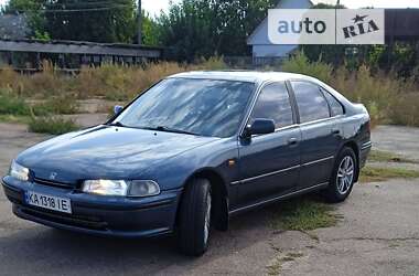 Седан Honda Accord 1993 в 