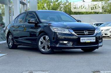 Седан Honda Accord 2013 в Киеве