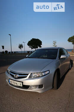 Седан Honda Accord 2006 в Черкассах