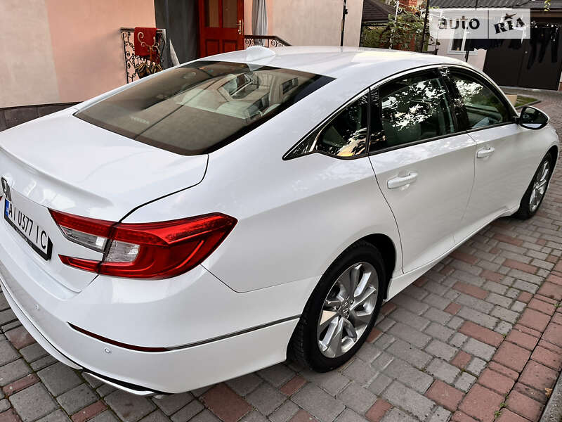 Седан Honda Accord 2018 в Ивано-Франковске