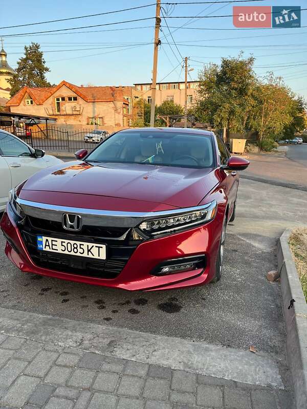 Седан Honda Accord 2018 в Дніпрі