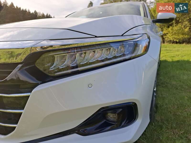 Седан Honda Accord 2021 в Киеве