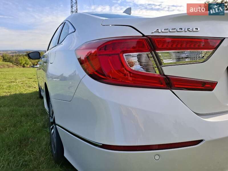 Седан Honda Accord 2021 в Киеве