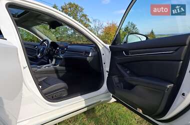 Седан Honda Accord 2021 в Киеве
