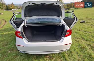 Седан Honda Accord 2021 в Киеве