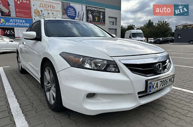 Купе Honda Accord 2012 в Киеве