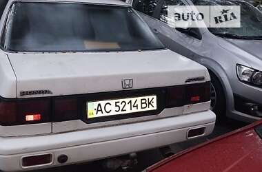 Седан Honda Accord 1989 в Киеве