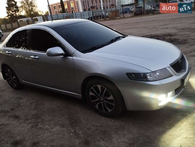 Седан Honda Accord 2004 в Нежине