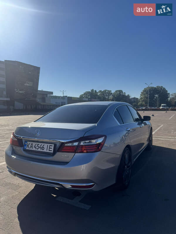 Седан Honda Accord 2017 в Житомире