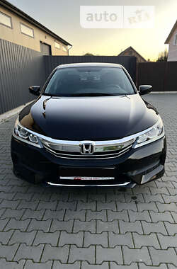 Седан Honda Accord 2016 в Хмельницькому